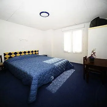 Hotel Le Lys Juan-les-Pins